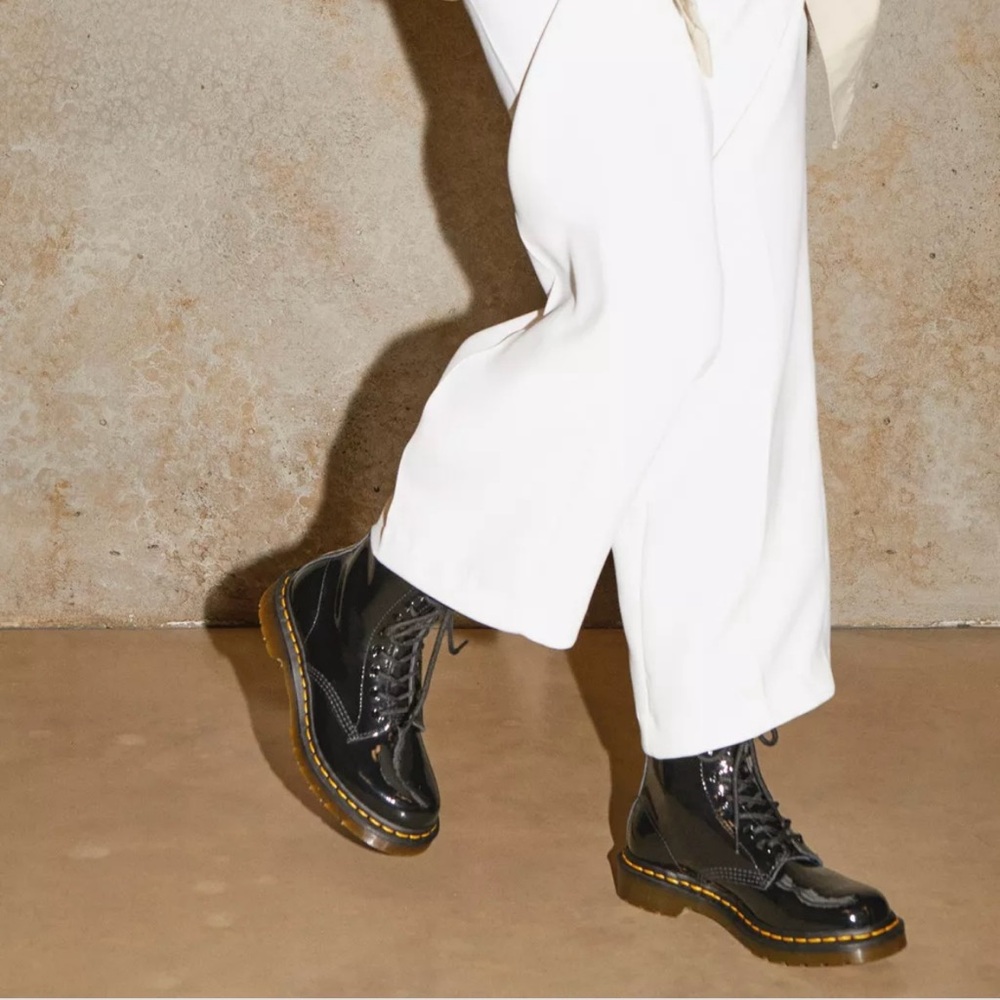 Dr. Martens 1460 Patent Leather Lace Up Boots - Picture 7 of 16